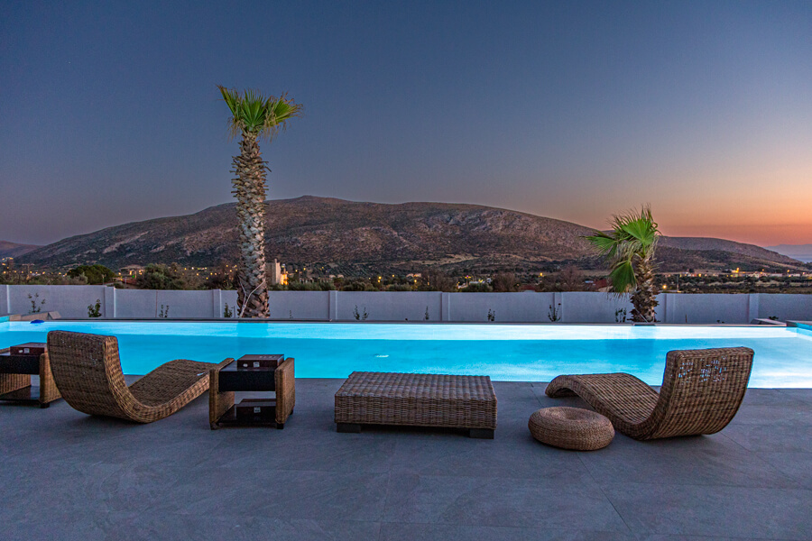 Ernest Grand Villa in Saronikos