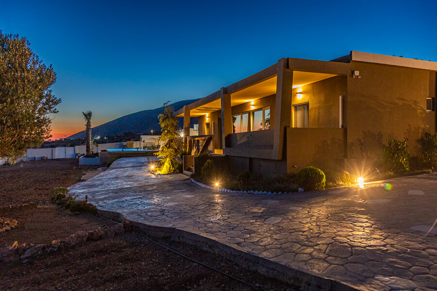 Ernest Grand Villa in Saronikos